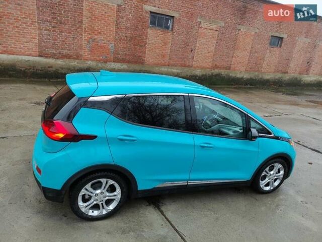 Синий Шевроле Bolt EV, объемом двигателя 0 л и пробегом 49 тыс. км за 16550 $, фото 22 на Automoto.ua