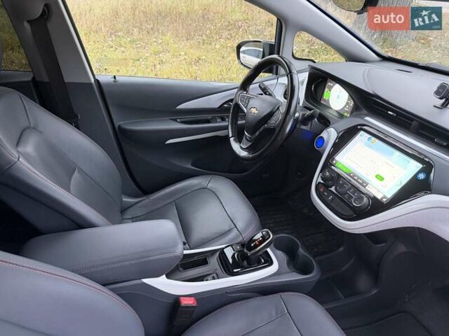 Синий Шевроле Bolt EV, объемом двигателя 0 л и пробегом 146 тыс. км за 15900 $, фото 13 на Automoto.ua