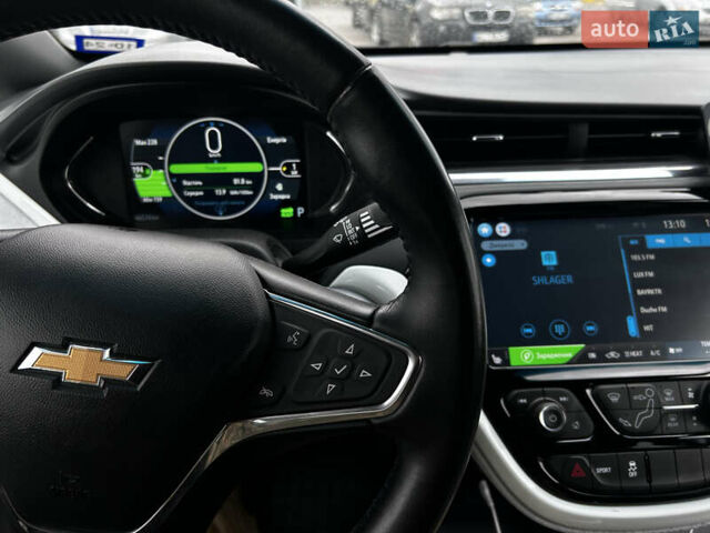 Синий Шевроле Bolt EV, объемом двигателя 0 л и пробегом 46 тыс. км за 14600 $, фото 4 на Automoto.ua