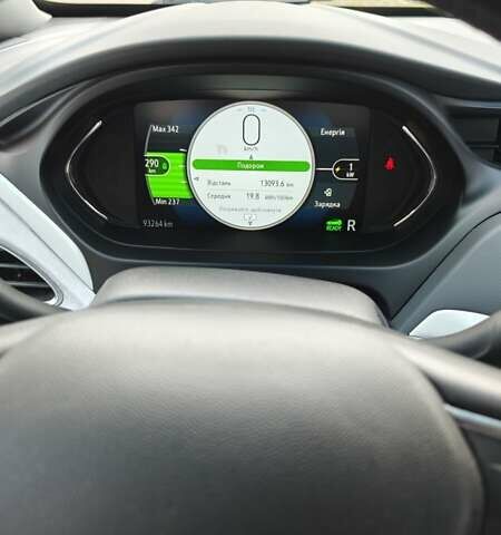 Синий Шевроле Bolt EV, объемом двигателя 0 л и пробегом 93 тыс. км за 16100 $, фото 2 на Automoto.ua