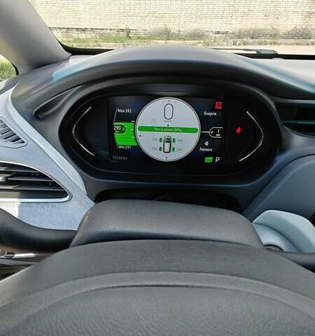 Синий Шевроле Bolt EV, объемом двигателя 0 л и пробегом 93 тыс. км за 16100 $, фото 23 на Automoto.ua