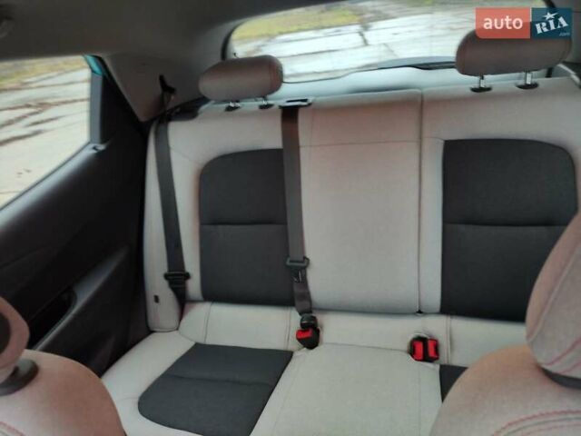 Синий Шевроле Bolt EV, объемом двигателя 0 л и пробегом 49 тыс. км за 16550 $, фото 76 на Automoto.ua