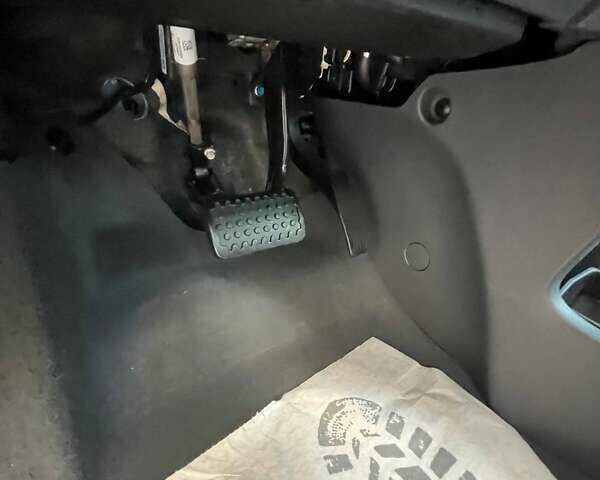 Синий Шевроле Bolt EV, объемом двигателя 0 л и пробегом 45 тыс. км за 15800 $, фото 28 на Automoto.ua