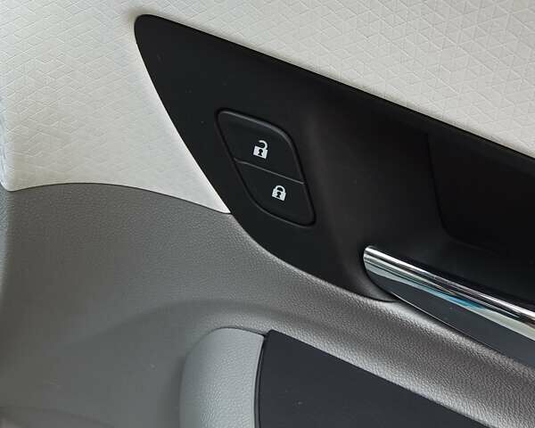 Синий Шевроле Bolt EV, объемом двигателя 0 л и пробегом 56 тыс. км за 15600 $, фото 41 на Automoto.ua