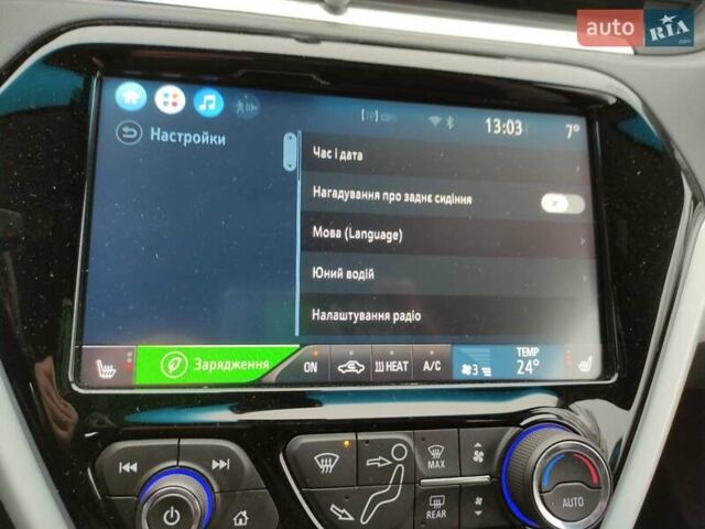 Синий Шевроле Bolt EV, объемом двигателя 0 л и пробегом 49 тыс. км за 16550 $, фото 62 на Automoto.ua