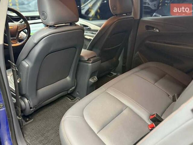 Синий Шевроле Bolt EV, объемом двигателя 0 л и пробегом 63 тыс. км за 17300 $, фото 24 на Automoto.ua