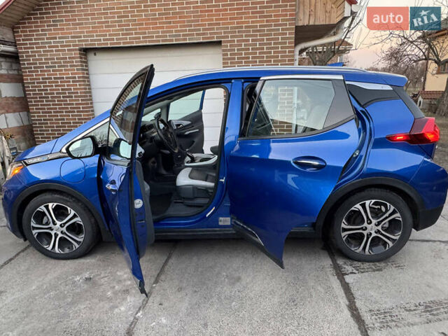Синий Шевроле Bolt EV, объемом двигателя 0 л и пробегом 65 тыс. км за 15600 $, фото 1 на Automoto.ua