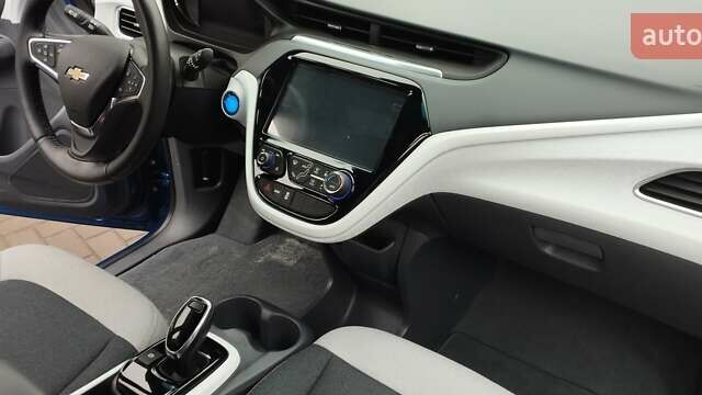 Синий Шевроле Bolt EV, объемом двигателя 0 л и пробегом 14 тыс. км за 19900 $, фото 13 на Automoto.ua