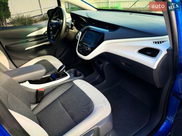 Синий Шевроле Bolt EV, объемом двигателя 0 л и пробегом 135 тыс. км за 15500 $, фото 17 на Automoto.ua