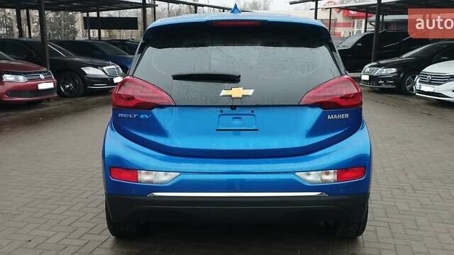 Синий Шевроле Bolt EV, объемом двигателя 0 л и пробегом 14 тыс. км за 19900 $, фото 5 на Automoto.ua