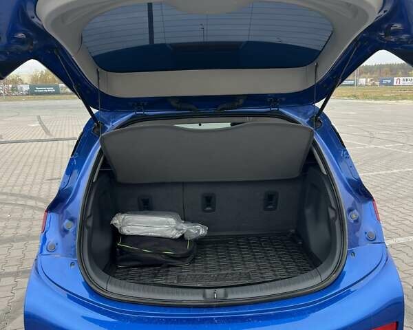 Синий Шевроле Bolt EV, объемом двигателя 0 л и пробегом 83 тыс. км за 20700 $, фото 20 на Automoto.ua