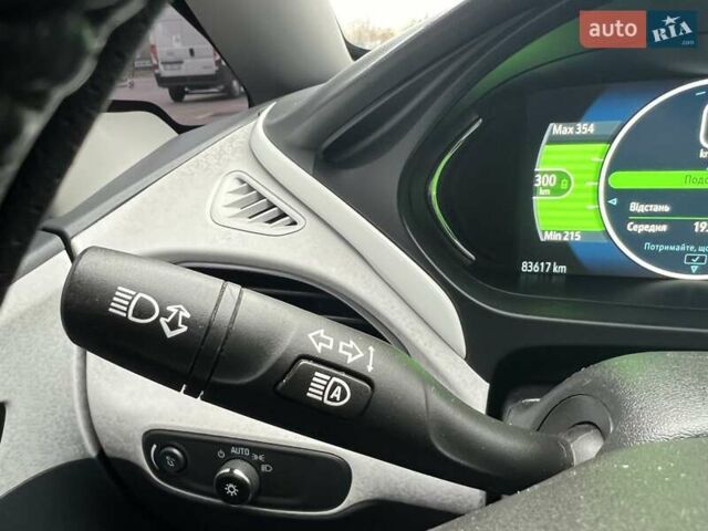 Синий Шевроле Bolt EV, объемом двигателя 0 л и пробегом 83 тыс. км за 20700 $, фото 19 на Automoto.ua