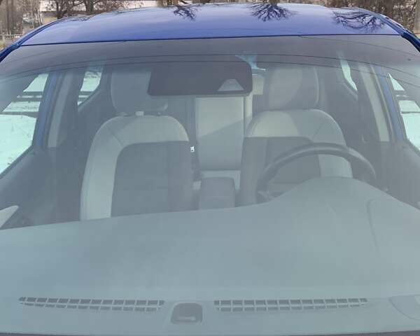 Синий Шевроле Bolt EV, объемом двигателя 0 л и пробегом 65 тыс. км за 18500 $, фото 6 на Automoto.ua