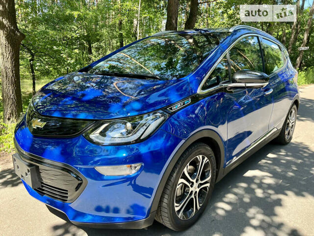 Синий Шевроле Bolt EV, объемом двигателя 0 л и пробегом 101 тыс. км за 17500 $, фото 4 на Automoto.ua