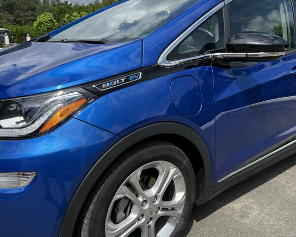 Синий Шевроле Bolt EV, объемом двигателя 0 л и пробегом 62 тыс. км за 15300 $, фото 10 на Automoto.ua