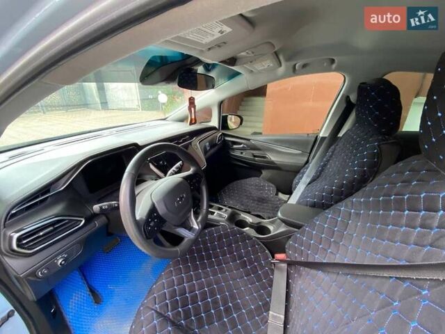 Синий Шевроле Bolt EV, объемом двигателя 0 л и пробегом 45 тыс. км за 18000 $, фото 13 на Automoto.ua