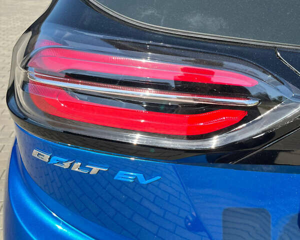 Синий Шевроле Bolt EV, объемом двигателя 0 л и пробегом 35 тыс. км за 17800 $, фото 33 на Automoto.ua