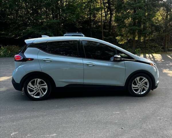 Синий Шевроле Bolt EV, объемом двигателя 0 л и пробегом 45 тыс. км за 18000 $, фото 5 на Automoto.ua