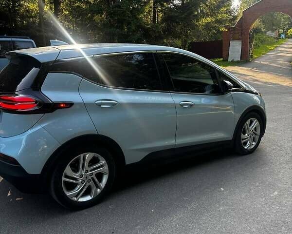 Синий Шевроле Bolt EV, объемом двигателя 0 л и пробегом 45 тыс. км за 18000 $, фото 3 на Automoto.ua