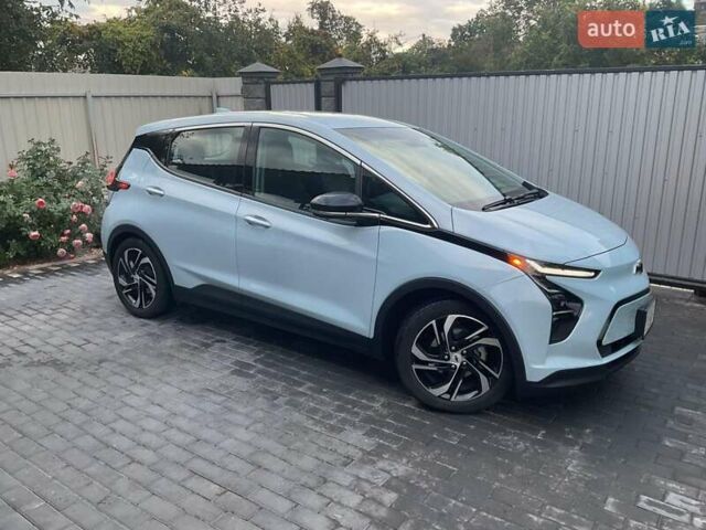 Синий Шевроле Bolt EV, объемом двигателя 0 л и пробегом 37 тыс. км за 20000 $, фото 2 на Automoto.ua
