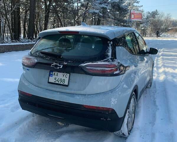Синий Шевроле Bolt EV, объемом двигателя 0 л и пробегом 22 тыс. км за 18700 $, фото 5 на Automoto.ua