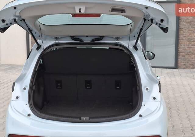 Синий Шевроле Bolt EV, объемом двигателя 0 л и пробегом 16 тыс. км за 19400 $, фото 50 на Automoto.ua