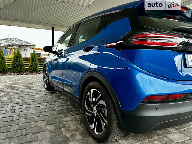 Синий Шевроле Bolt EV, объемом двигателя 0 л и пробегом 2 тыс. км за 25999 $, фото 9 на Automoto.ua