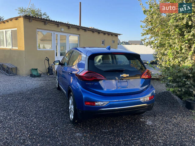 Синий Шевроле Bolt EV, объемом двигателя 0 л и пробегом 110 тыс. км за 14500 $, фото 3 на Automoto.ua