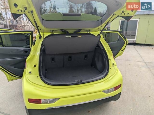 Зеленый Шевроле Bolt EV, объемом двигателя 0 л и пробегом 80 тыс. км за 17300 $, фото 8 на Automoto.ua