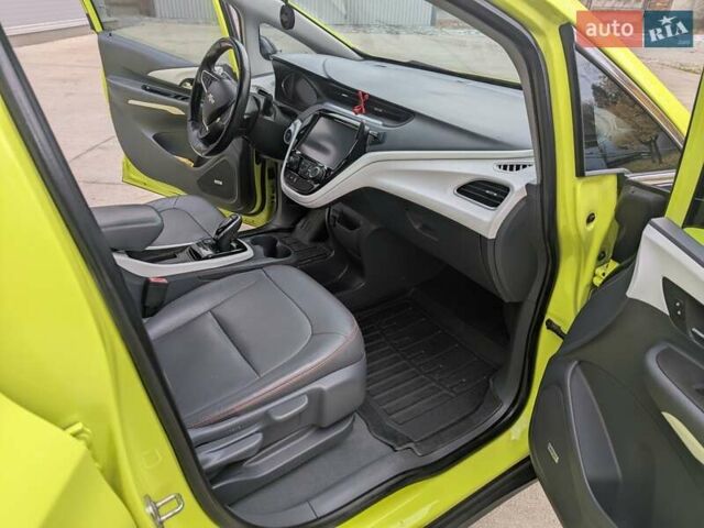 Зеленый Шевроле Bolt EV, объемом двигателя 0 л и пробегом 80 тыс. км за 17300 $, фото 11 на Automoto.ua