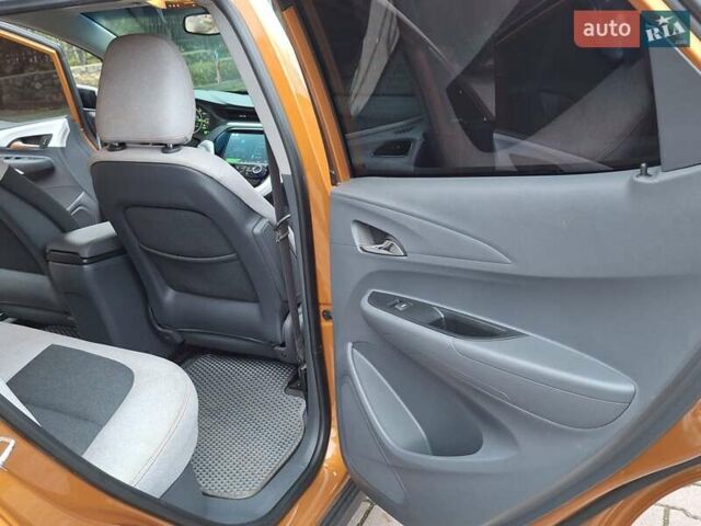Помаранчевий Шевроле Bolt EV, об'ємом двигуна 0 л та пробігом 77 тис. км за 13900 $, фото 45 на Automoto.ua