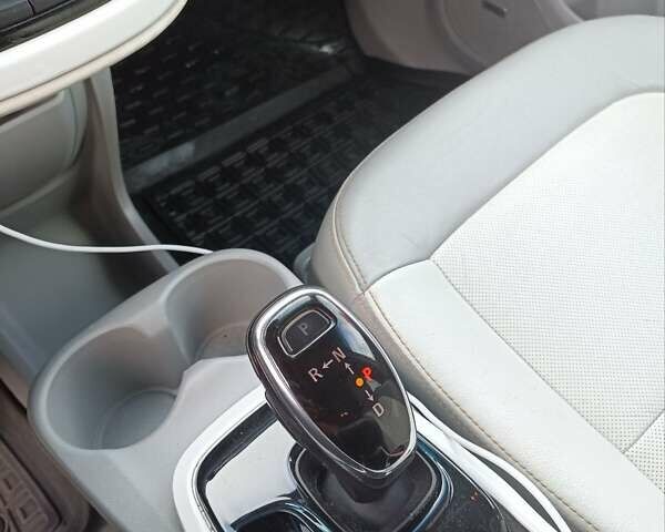 Оранжевый Шевроле Bolt EV, объемом двигателя 0 л и пробегом 165 тыс. км за 14000 $, фото 14 на Automoto.ua