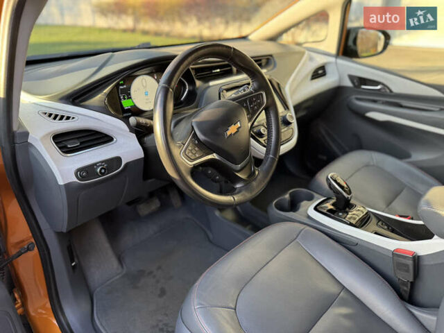 Оранжевый Шевроле Bolt EV, объемом двигателя 0 л и пробегом 39 тыс. км за 15800 $, фото 32 на Automoto.ua