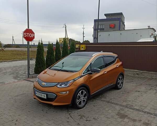 Оранжевый Шевроле Bolt EV, объемом двигателя 0 л и пробегом 165 тыс. км за 14000 $, фото 4 на Automoto.ua