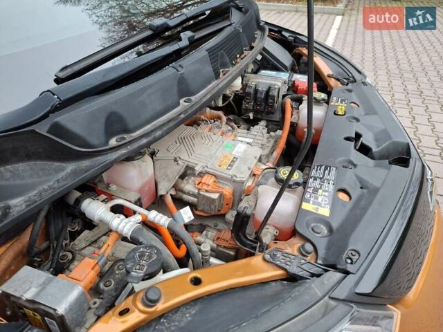 Помаранчевий Шевроле Bolt EV, об'ємом двигуна 0 л та пробігом 77 тис. км за 13900 $, фото 66 на Automoto.ua