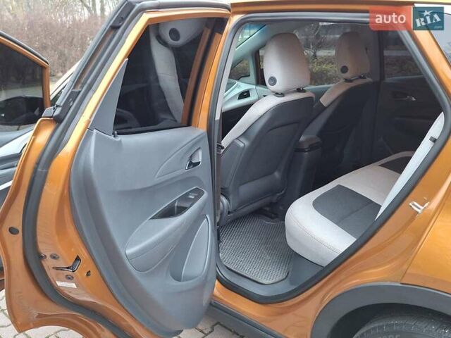 Помаранчевий Шевроле Bolt EV, об'ємом двигуна 0 л та пробігом 77 тис. км за 13900 $, фото 39 на Automoto.ua