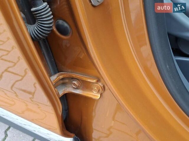 Помаранчевий Шевроле Bolt EV, об'ємом двигуна 0 л та пробігом 77 тис. км за 13900 $, фото 42 на Automoto.ua