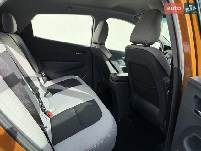 Помаранчевий Шевроле Bolt EV, об'ємом двигуна 0 л та пробігом 110 тис. км за 12950 $, фото 12 на Automoto.ua