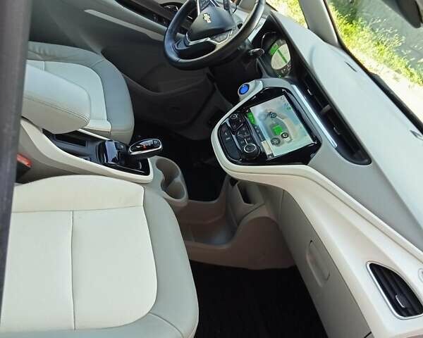 Оранжевый Шевроле Bolt EV, объемом двигателя 0 л и пробегом 148 тыс. км за 15500 $, фото 21 на Automoto.ua