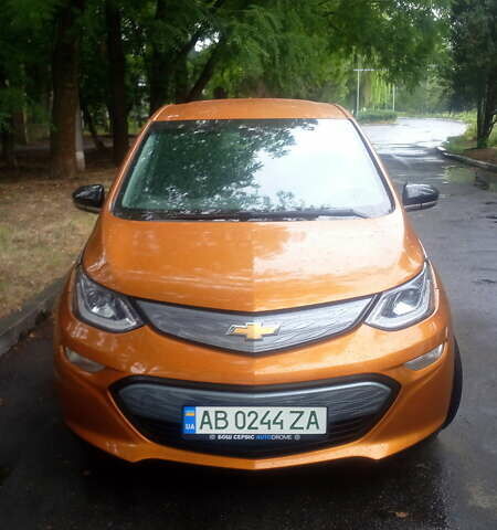 Оранжевый Шевроле Bolt EV, объемом двигателя 0 л и пробегом 240 тыс. км за 21000 $, фото 1 на Automoto.ua