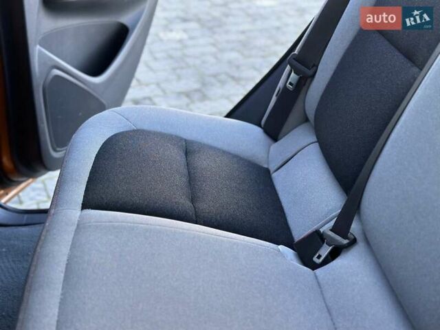 Оранжевый Шевроле Bolt EV, объемом двигателя 0 л и пробегом 111 тыс. км за 13700 $, фото 77 на Automoto.ua