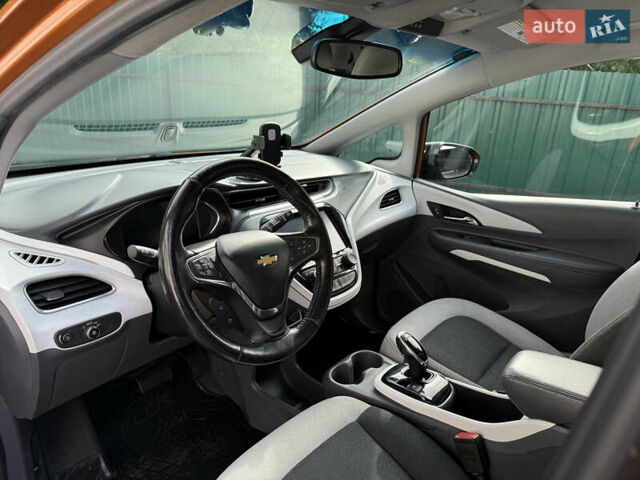 Помаранчевий Шевроле Bolt EV, об'ємом двигуна 0 л та пробігом 110 тис. км за 12950 $, фото 13 на Automoto.ua