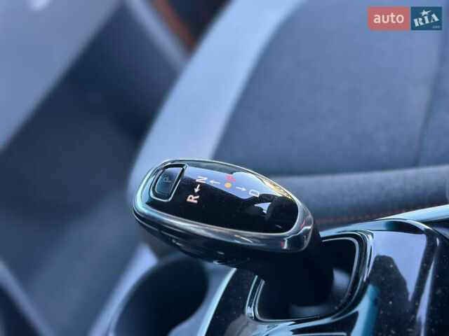 Оранжевый Шевроле Bolt EV, объемом двигателя 0 л и пробегом 111 тыс. км за 13750 $, фото 51 на Automoto.ua