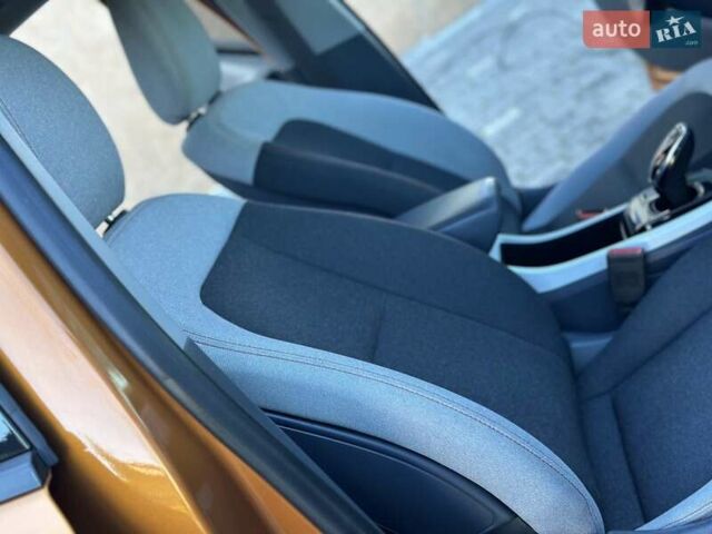 Оранжевый Шевроле Bolt EV, объемом двигателя 0 л и пробегом 111 тыс. км за 13700 $, фото 65 на Automoto.ua