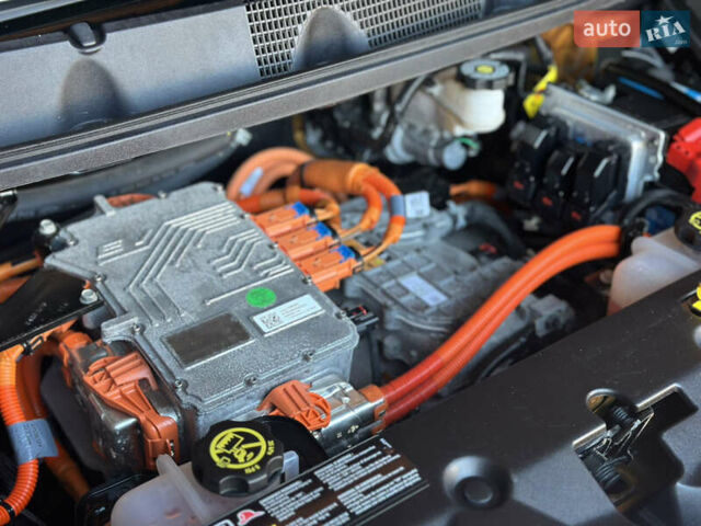 Оранжевый Шевроле Bolt EV, объемом двигателя 0 л и пробегом 111 тыс. км за 13750 $, фото 93 на Automoto.ua