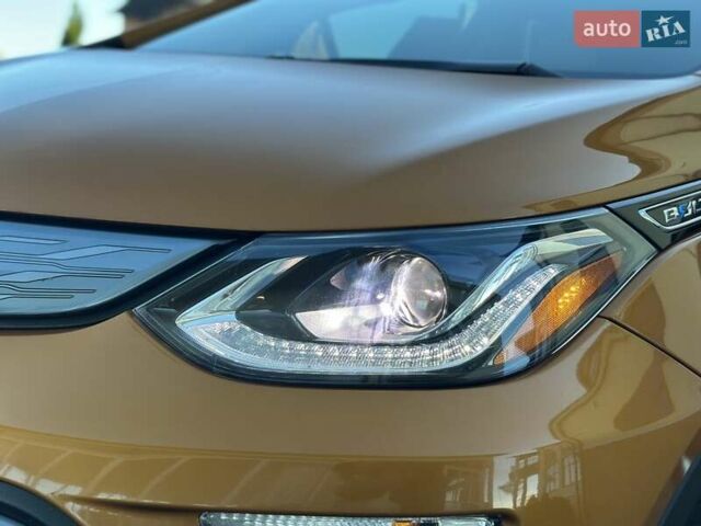 Оранжевый Шевроле Bolt EV, объемом двигателя 0 л и пробегом 111 тыс. км за 13700 $, фото 94 на Automoto.ua