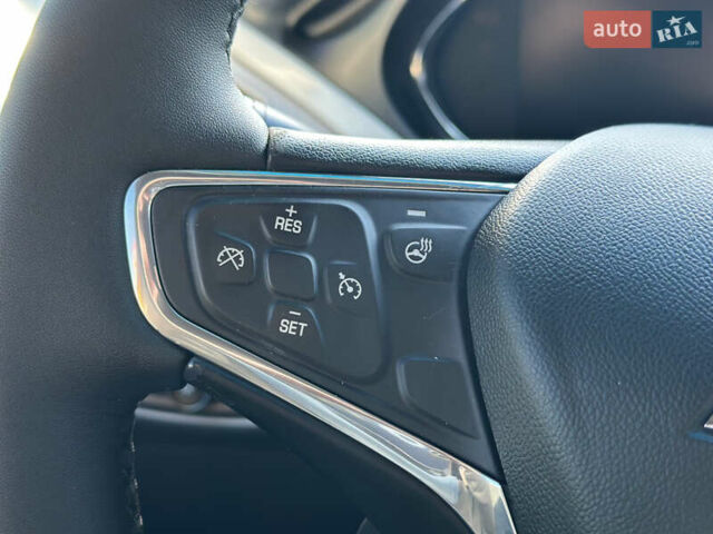 Оранжевый Шевроле Bolt EV, объемом двигателя 0 л и пробегом 111 тыс. км за 13750 $, фото 50 на Automoto.ua