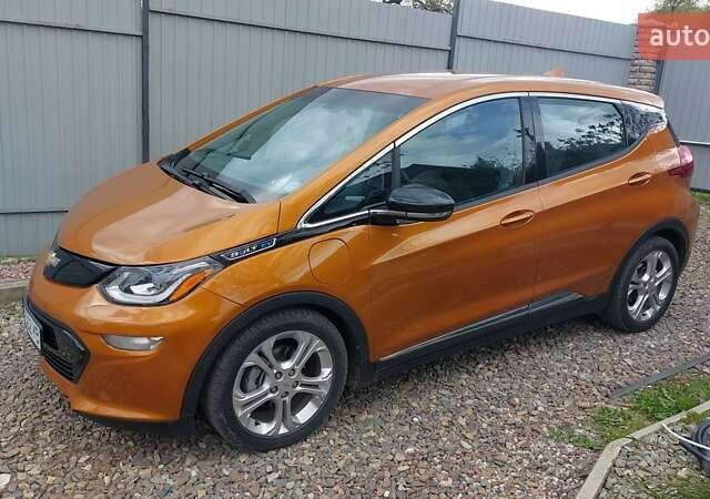 Оранжевый Шевроле Bolt EV, объемом двигателя 0 л и пробегом 110 тыс. км за 14000 $, фото 5 на Automoto.ua