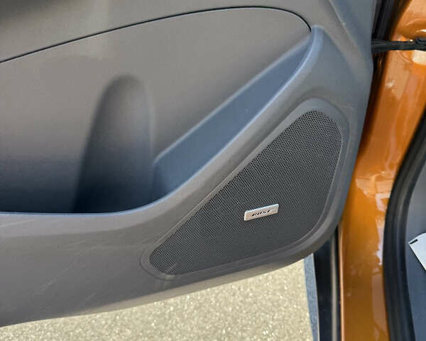 Помаранчевий Шевроле Bolt EV, об'ємом двигуна 0 л та пробігом 140 тис. км за 14300 $, фото 23 на Automoto.ua