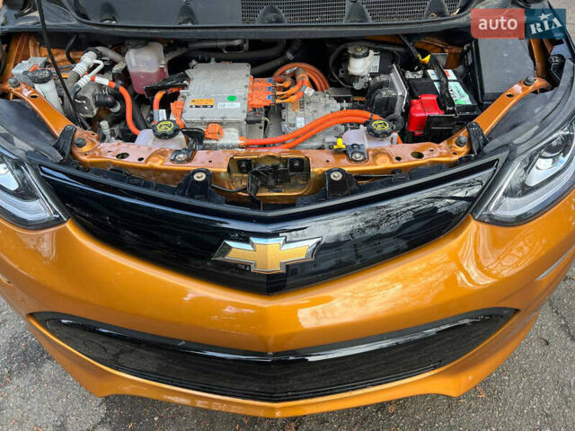 Помаранчевий Шевроле Bolt EV, об'ємом двигуна 0 л та пробігом 108 тис. км за 13999 $, фото 2 на Automoto.ua